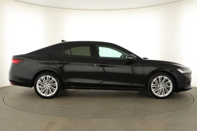 Škoda Superb - 2024