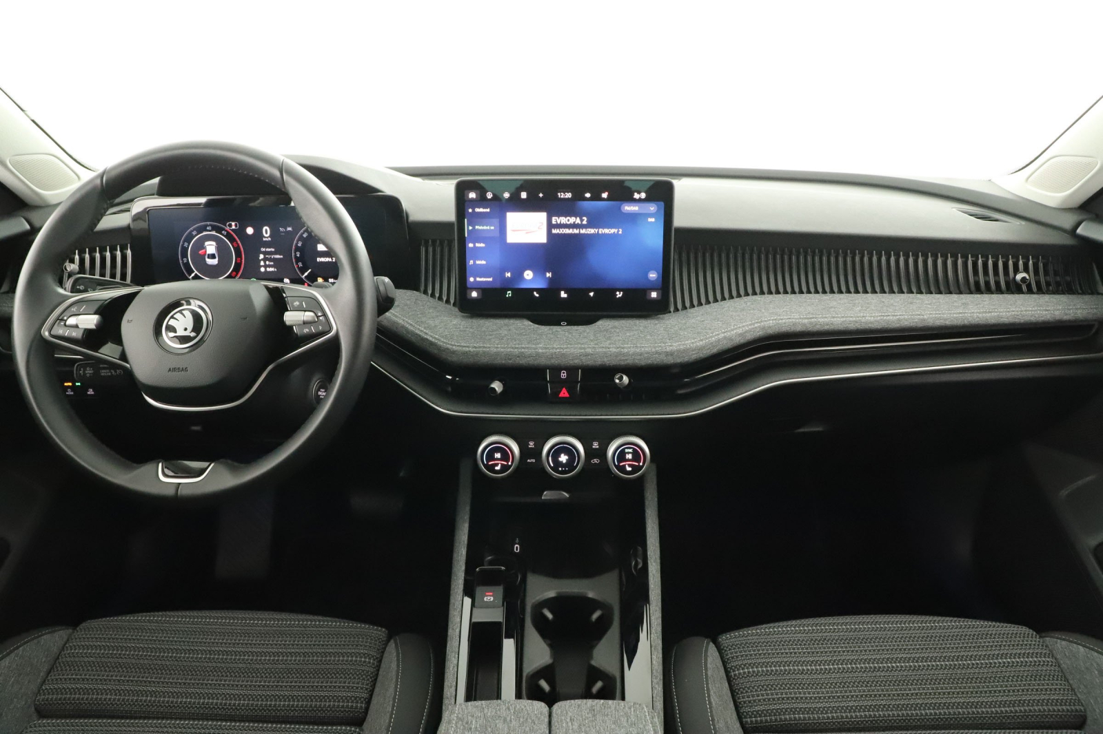 Škoda Superb - 2024