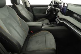 Škoda Superb - 2024