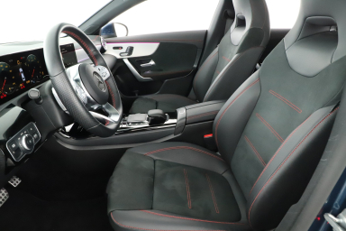 Mercedes-Benz CLA - 2023
