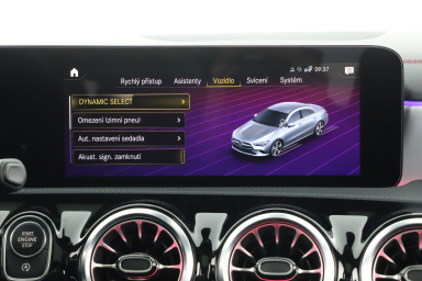Mercedes-Benz CLA - 2023