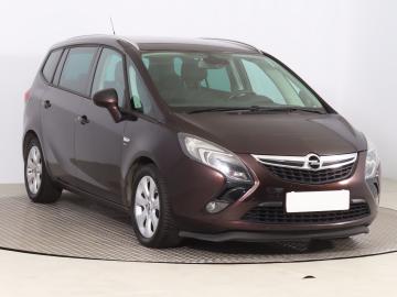 Opel Zafira Tourer, 2016