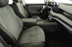 Škoda Superb - 2024