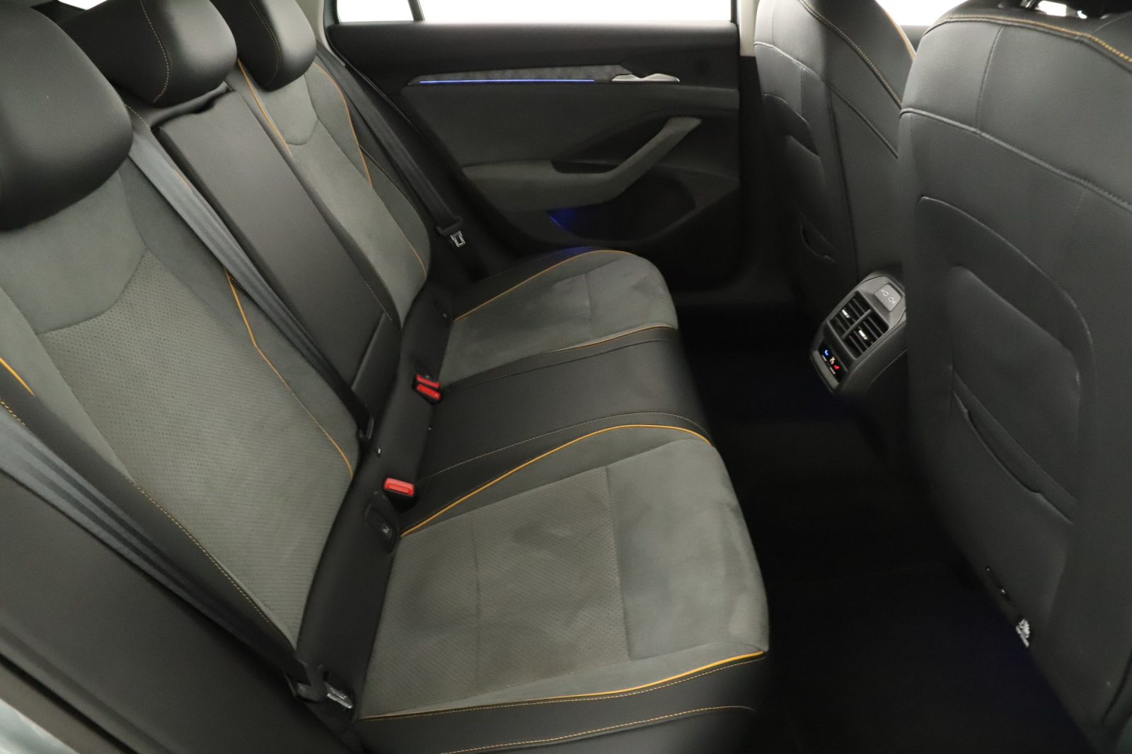 Škoda Superb - 2024