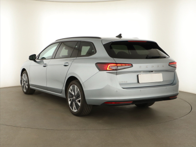 Škoda Superb - 2024