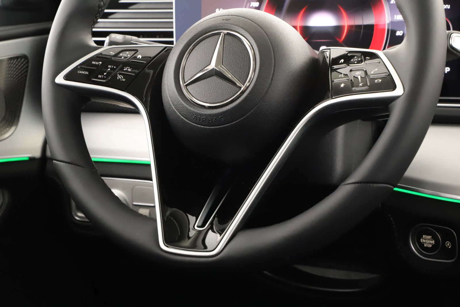 Mercedes-Benz GLE - 2024