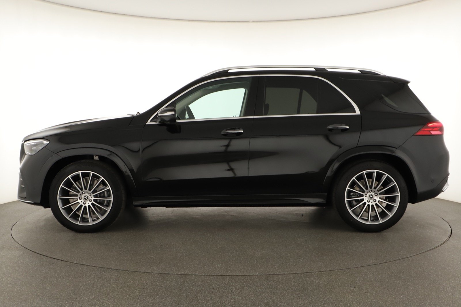 Mercedes-Benz GLE - 2024