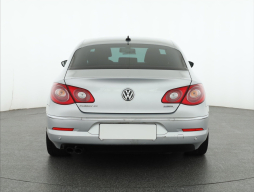 Volkswagen Passat CC 2011