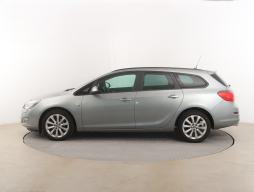 Opel Astra 2012