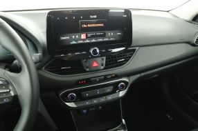 Hyundai i30 - 2024