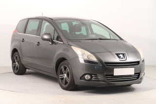 Peugeot 5008, 2012