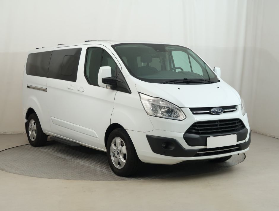 Ford Tourneo Custom - 2017