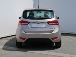 Hyundai ix20 2015