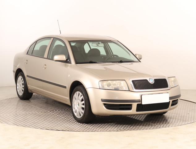 Škoda Superb 2003
