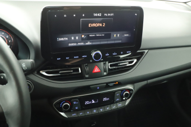 Hyundai i30 - 2024