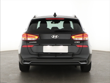 Hyundai i30 - 2024