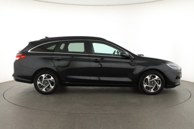 Hyundai i30 - 2024