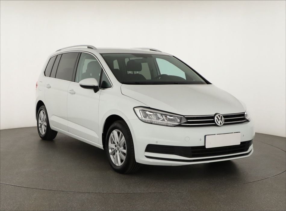 Volkswagen Touran - 2020