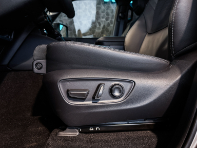 Toyota Land Cruiser - 2025