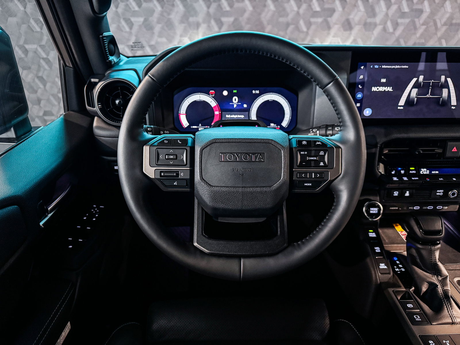 Toyota Land Cruiser - 2025