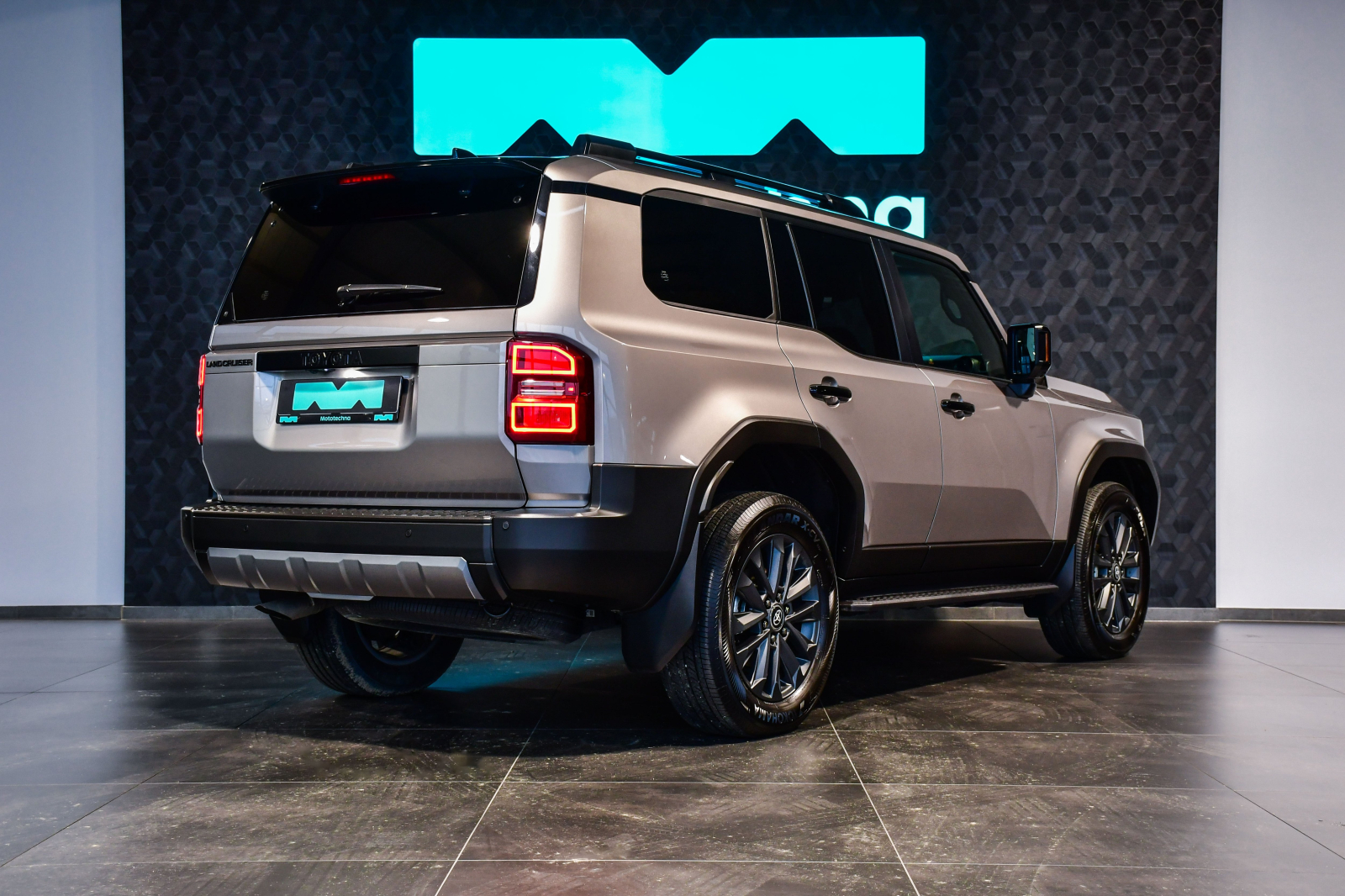 Toyota Land Cruiser - 2025