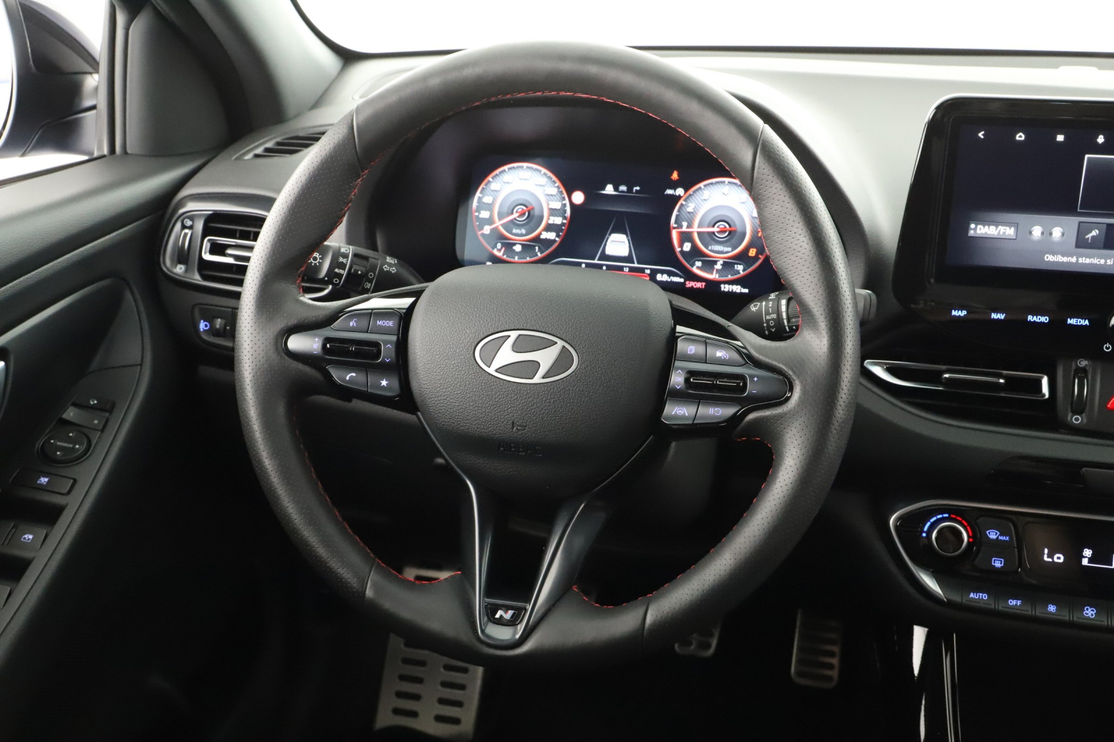 Hyundai i30 - 2024