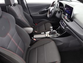 Hyundai i30 - 2025