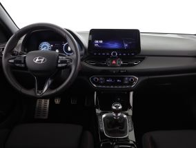 Hyundai i30 - 2025