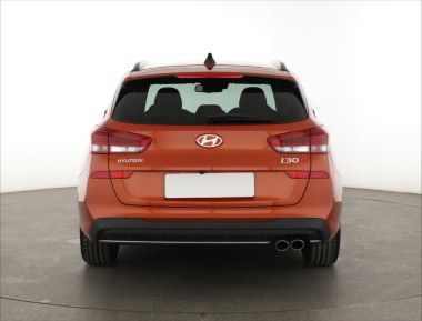 Hyundai i30 - 2025