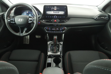 Hyundai i30 - 2025