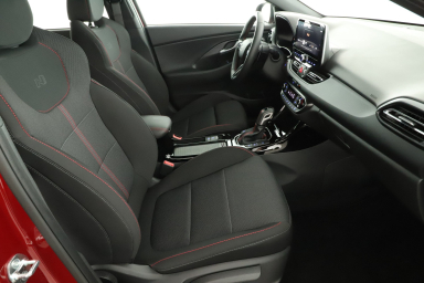 Hyundai i30 - 2025
