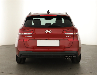 Hyundai i30 - 2025