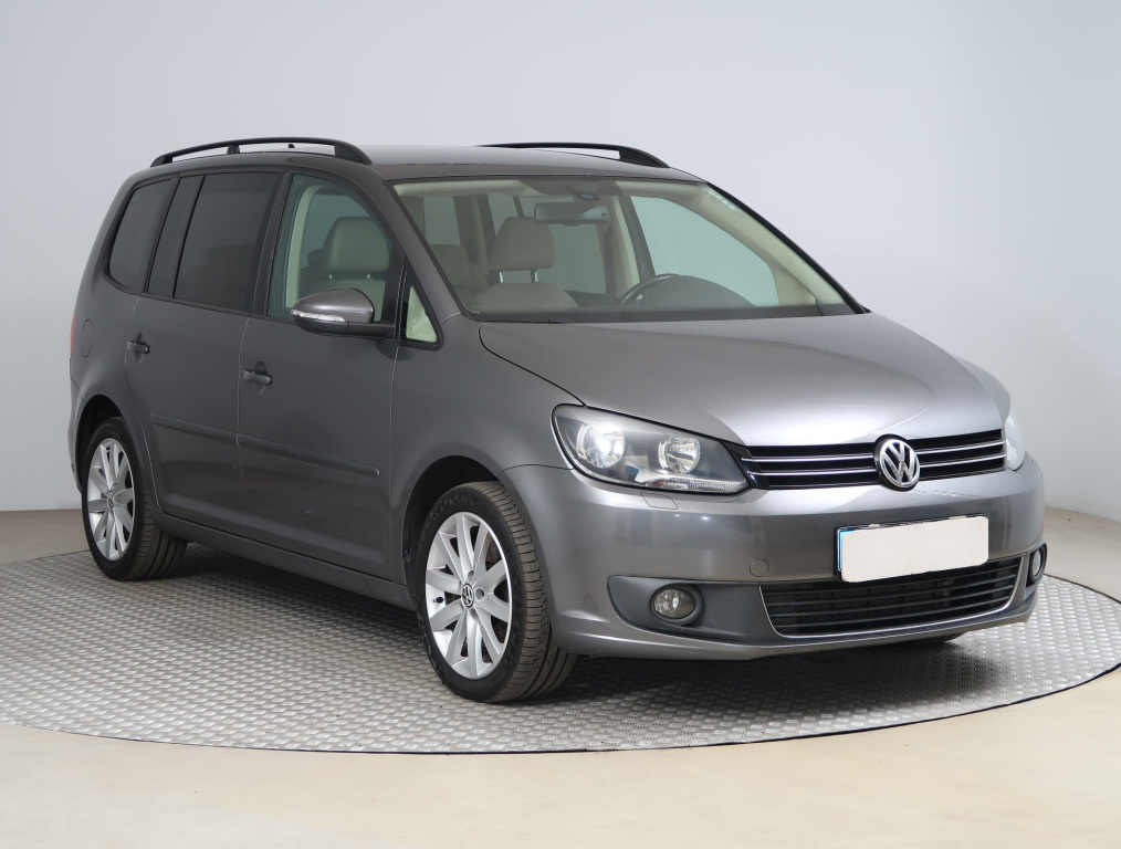 Volkswagen Touran, 2011, 2.0 TDI, 103kW