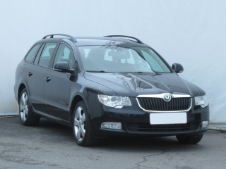 Škoda Superb, 2011