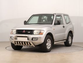 Mitsubishi Pajero - 2002