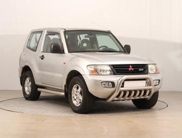 Mitsubishi Pajero, 2002