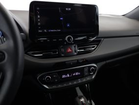 Hyundai i30 - 2025