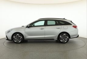 Hyundai i30 - 2025