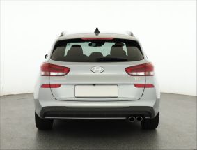 Hyundai i30 - 2025