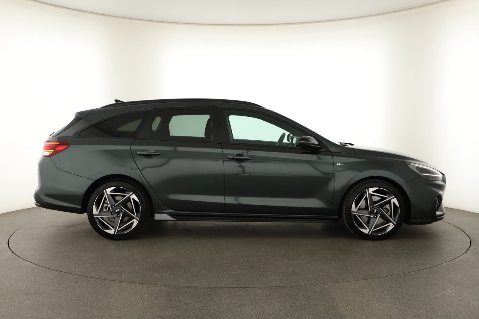 Hyundai i30 - 2025