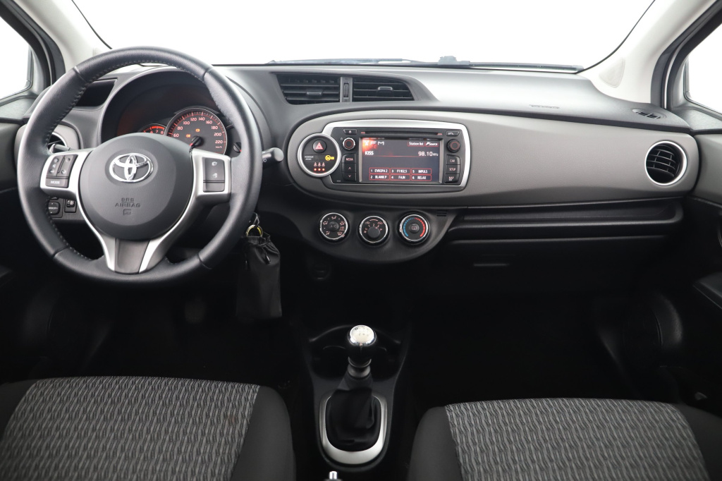 Toyota Yaris, 2014, 1.33 Dual VVT-i, 73kW