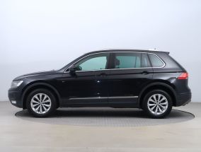 Volkswagen Tiguan - 2017