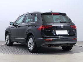 Volkswagen Tiguan - 2017