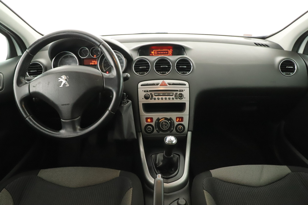 Peugeot 308, 2011, 1.6 HDi, 68kW