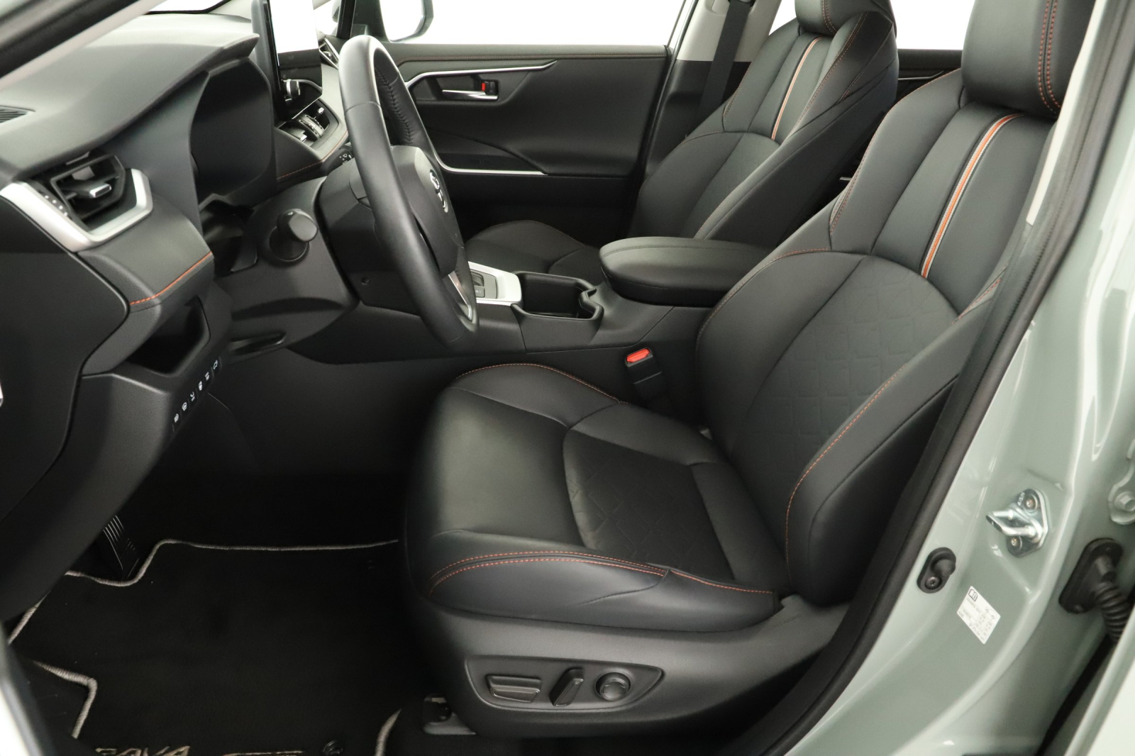 Toyota RAV 4 - 2025