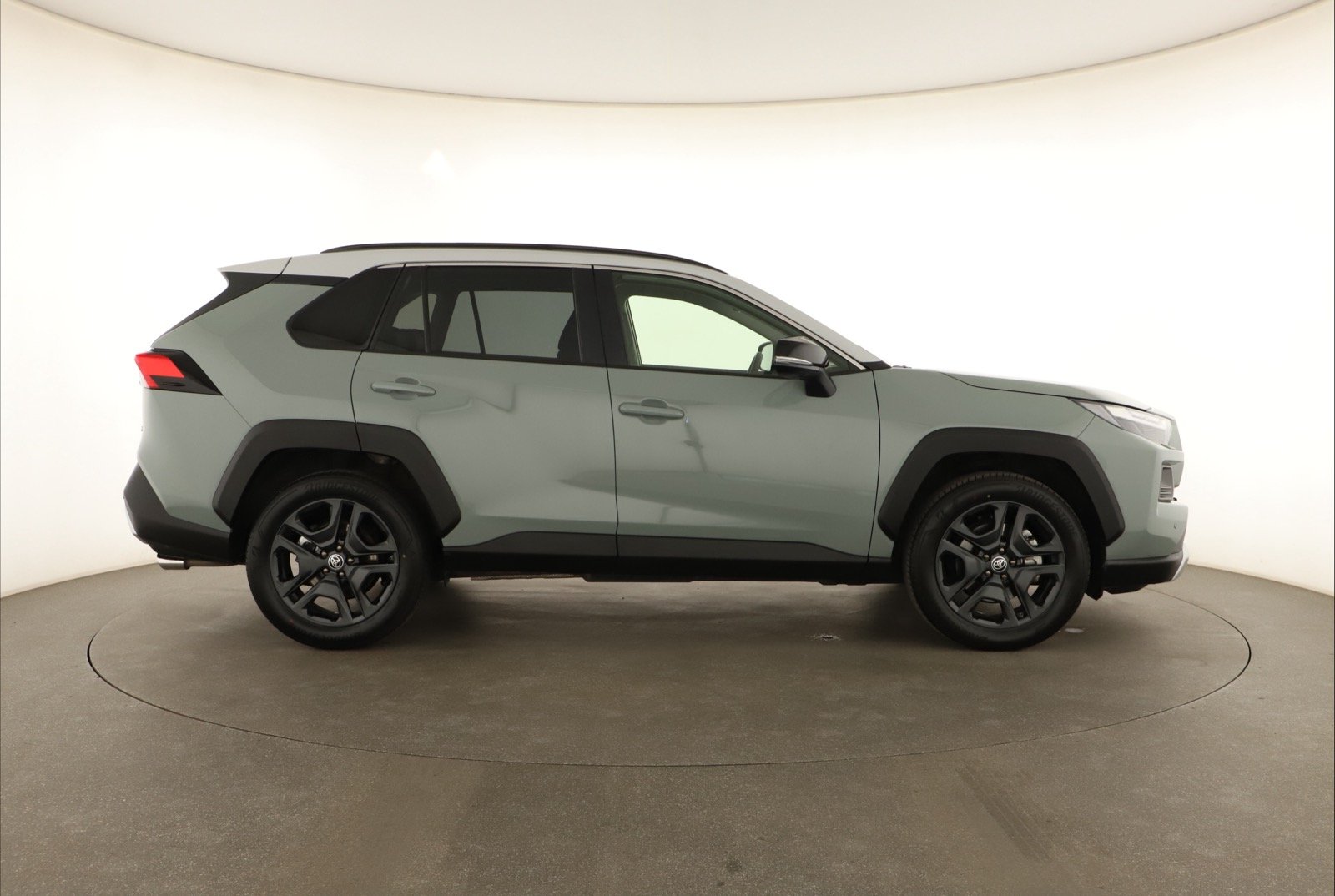 Toyota RAV 4 - 2025