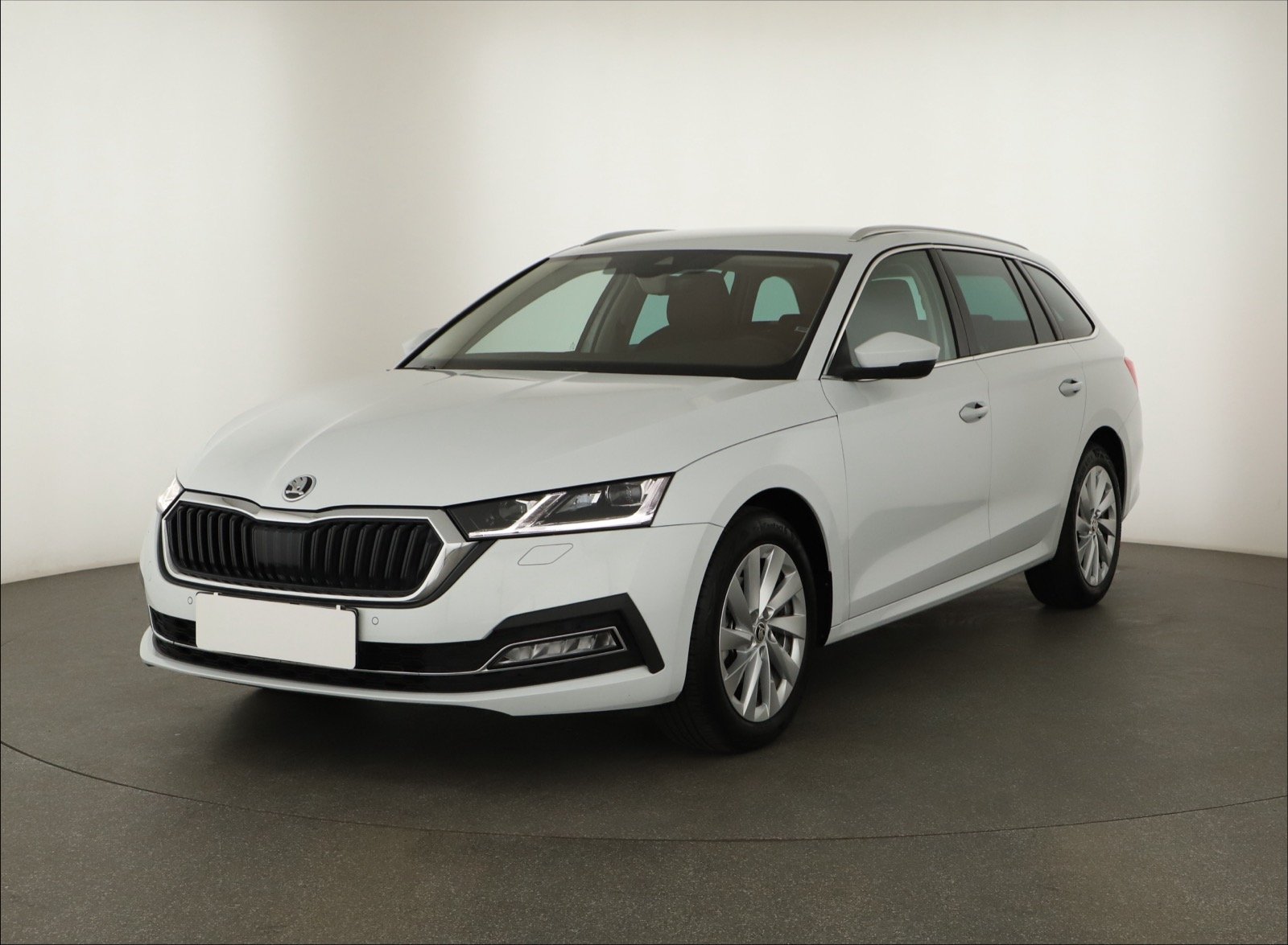 Škoda Octavia - 2024