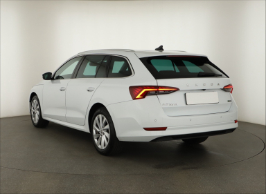 Škoda Octavia - 2024