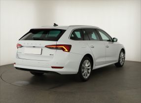 Škoda Octavia - 2024