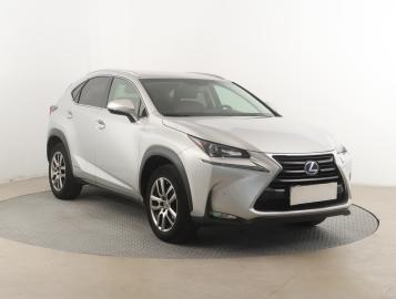 Lexus NX, 2015